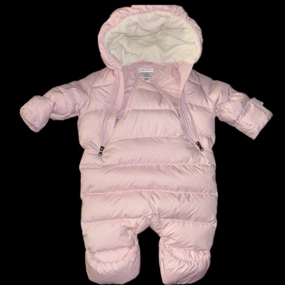 Snowsuit - Picture 1 of 1